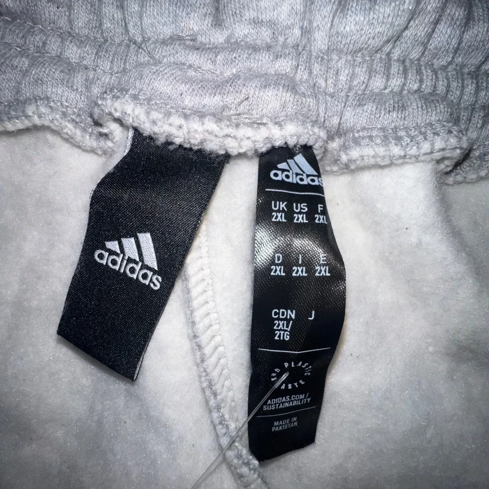Adidas Mens 2XL Multi Sport Shorts‎ Grey Heather - Elastic Waist Drawstring